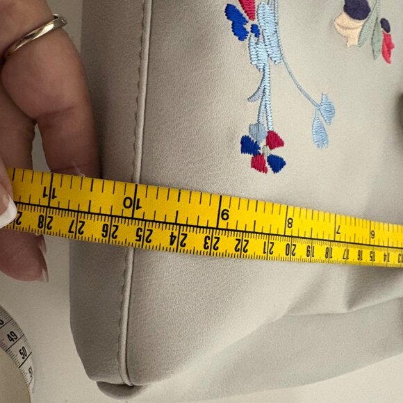 Nicole Miller Floral Embroidered Gray Purse Chain Straps Shoulder Bag - Picture 8 of 12